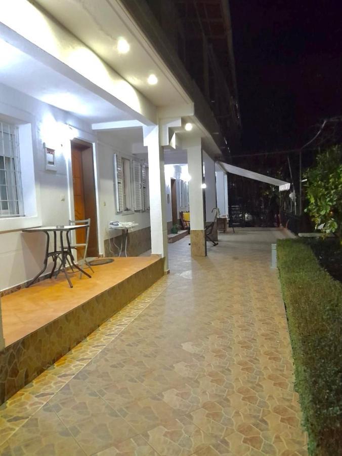 Lukovë Lida'S House酒店 外观 照片